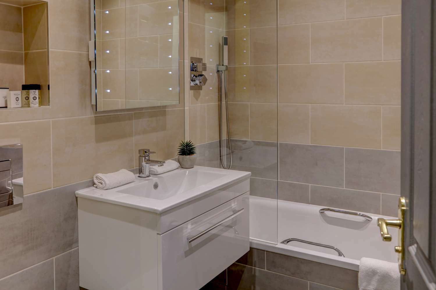 Stonecross Manor Hotel Kendal Habitación foto